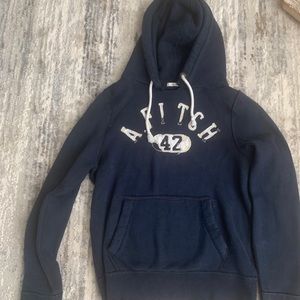 Abercrombie & Fitch sweater